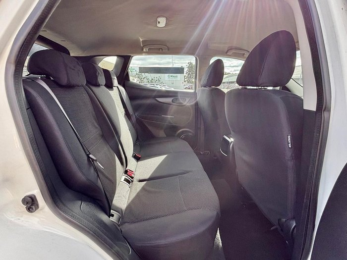 2016 Nissan QASHQAI ST