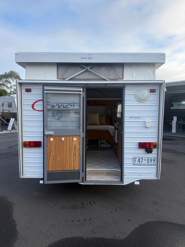 1997 Royal Flair Comet 16' ( 5.0M )