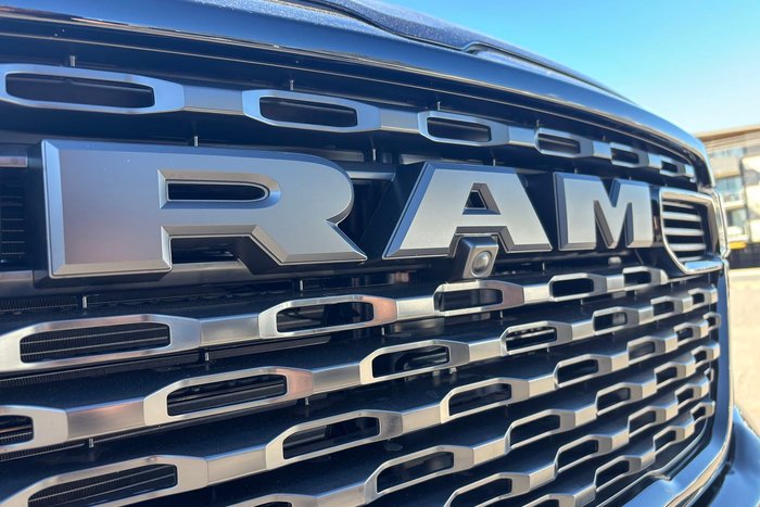 2026 RAM 1500 Express Black Edition Hurricane SO