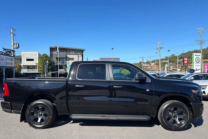 2026 RAM 1500 Express Black Edition Hurricane SO