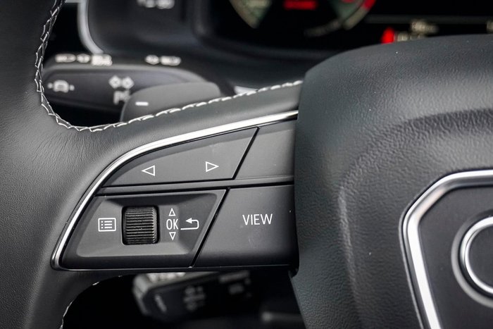 2025 Audi Q7 TFSI 185kW S line edition