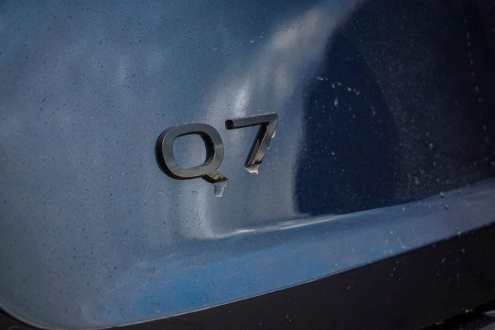 2025 Audi Q7 TFSI 185kW S line edition