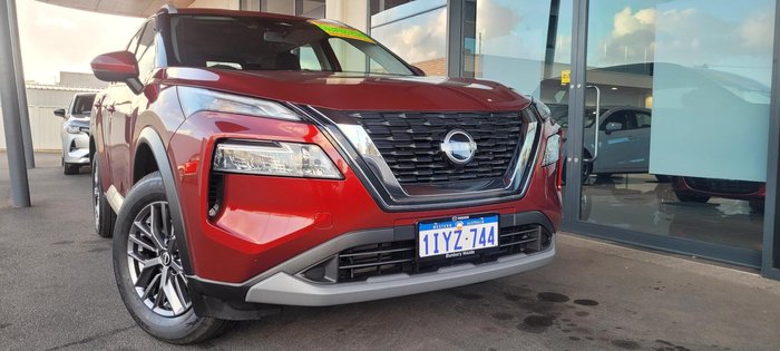 2024 Nissan X-TRAIL ST