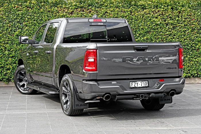 2026 RAM 1500 Express Black Edition Hurricane SO