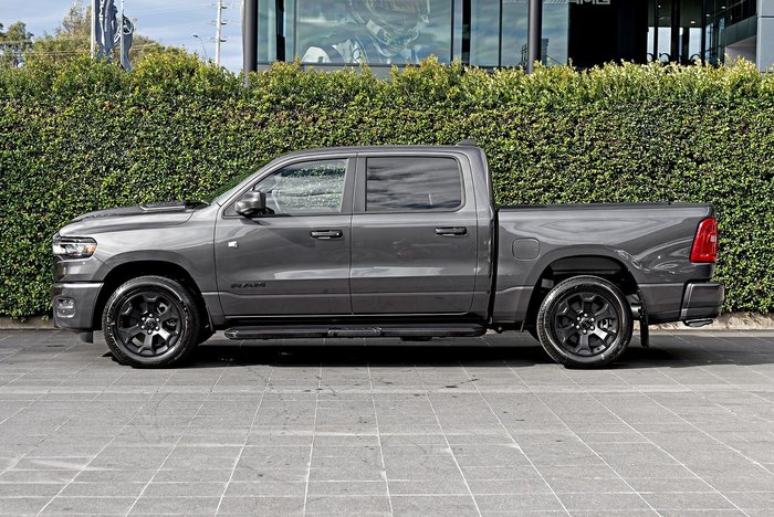 2026 RAM 1500 Express Black Edition Hurricane SO