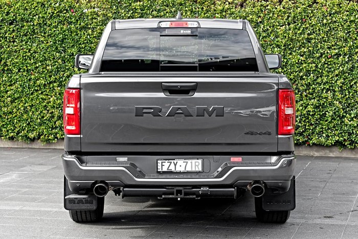 2026 RAM 1500 Express Black Edition Hurricane SO