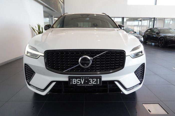 2021 Volvo XC60 B6 R-Design