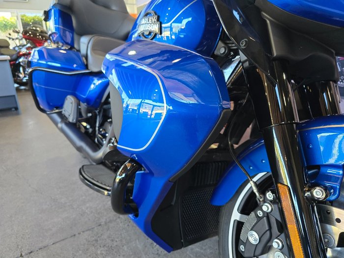 2025 HARLEY-DAVIDSON FLHXU STREET GLIDE ULTRA (117)