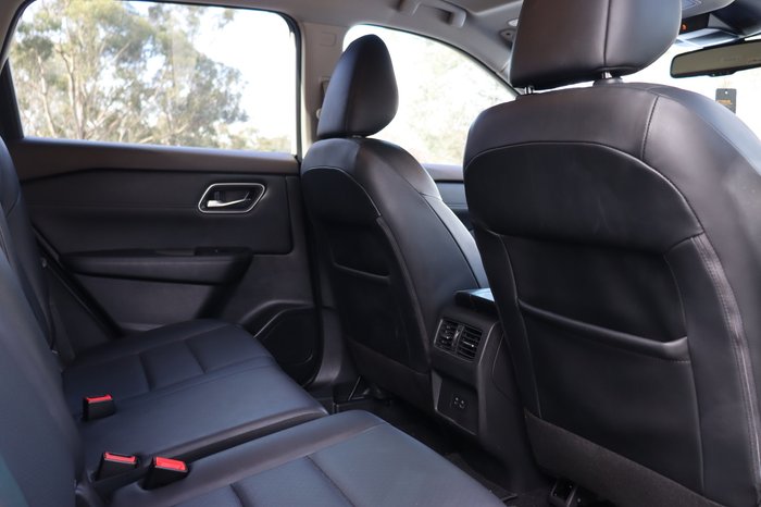 2024 Nissan X-TRAIL ST-L