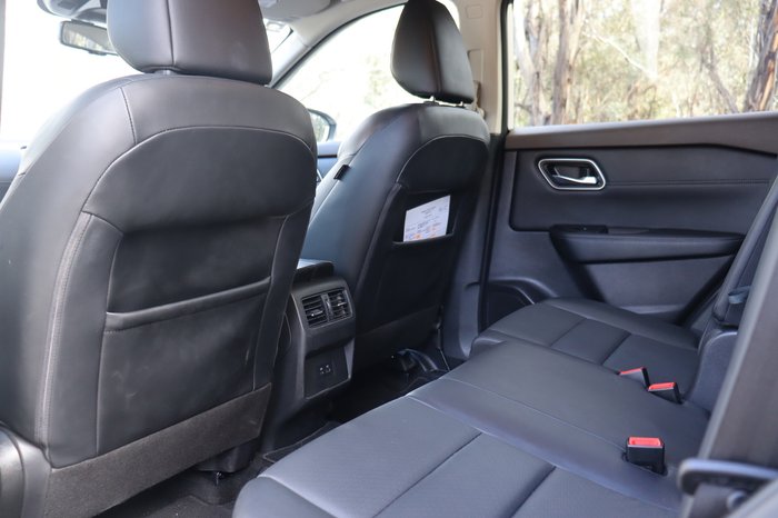 2024 Nissan X-TRAIL ST-L