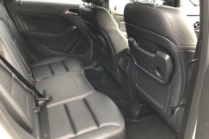 2017 Mercedes-Benz B-Class B180