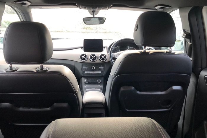 2017 Mercedes-Benz B-Class B180