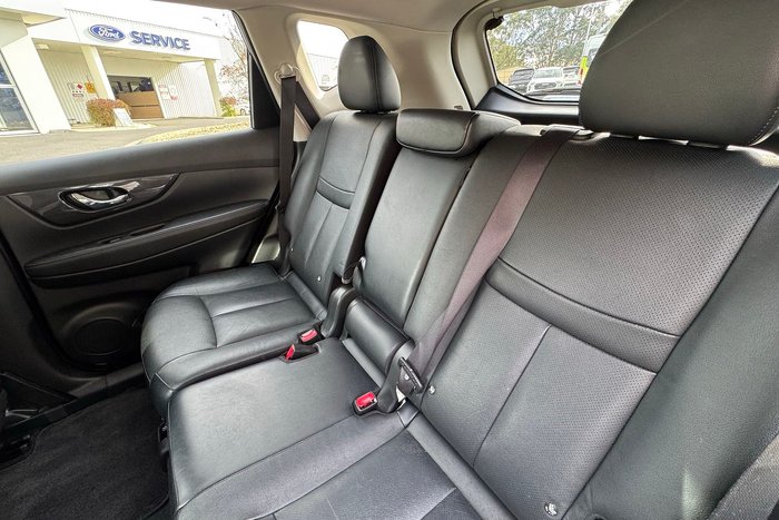 2021 Nissan X-TRAIL ST-L
