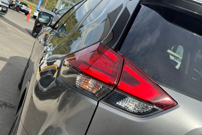 2021 Nissan X-TRAIL ST-L