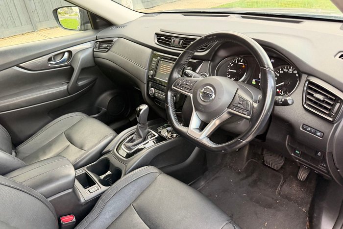 2021 Nissan X-TRAIL ST-L
