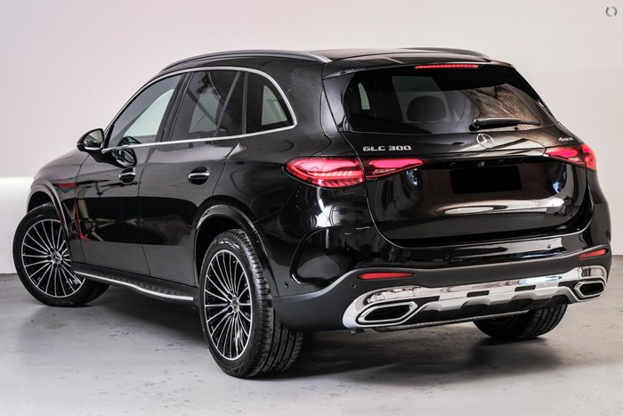2026 Mercedes-Benz GLC-Class GLC300