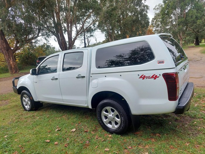 2017 Isuzu D-MAX LS-M