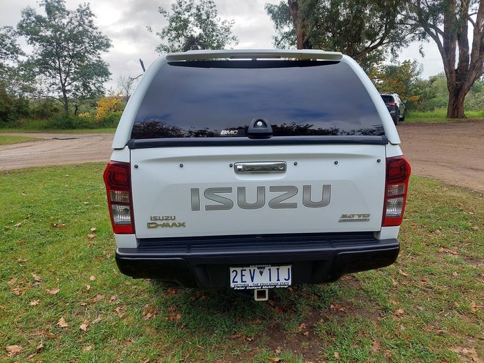 2017 Isuzu D-MAX LS-M