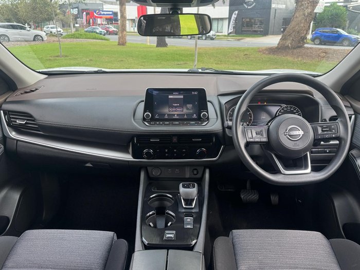 2024 Nissan X-TRAIL ST