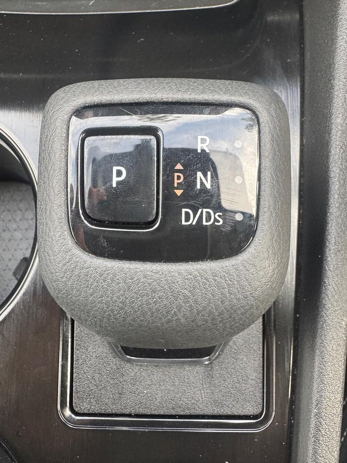 2024 Nissan X-TRAIL ST