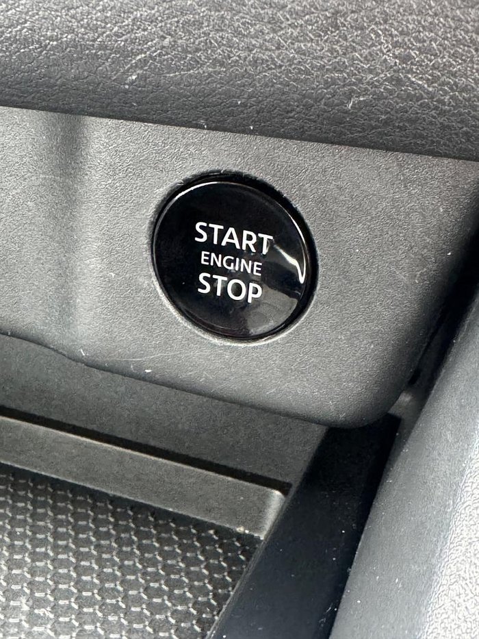 2024 Nissan X-TRAIL ST