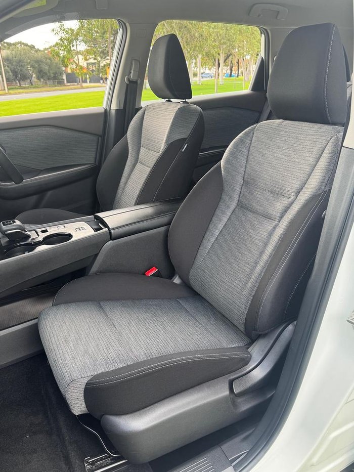 2024 Nissan X-TRAIL ST