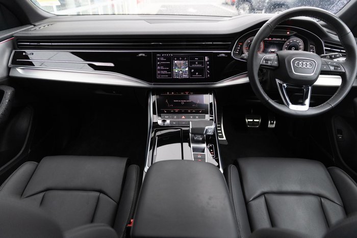 2025 Audi Q8 50 TDI S line