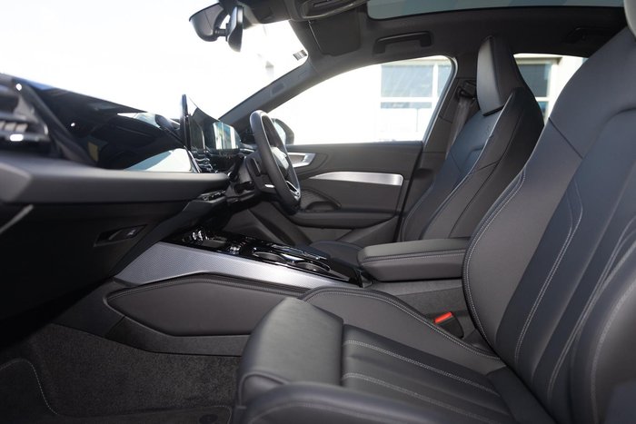 2025 Audi A5 TFSI 200kW S line