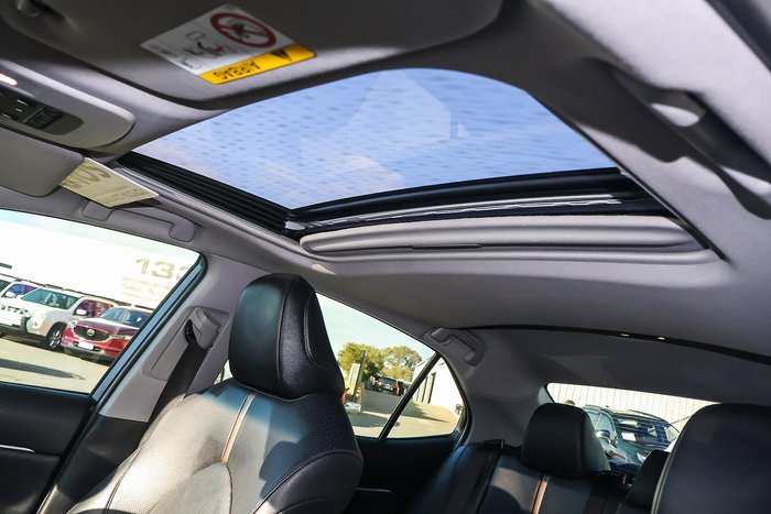 2020 Toyota Camry SL