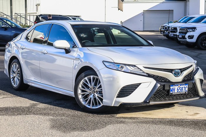 2020 Toyota Camry SL