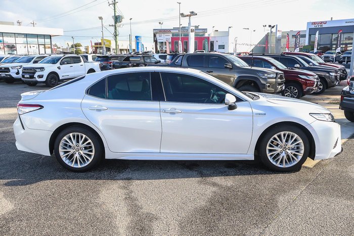 2020 Toyota Camry SL