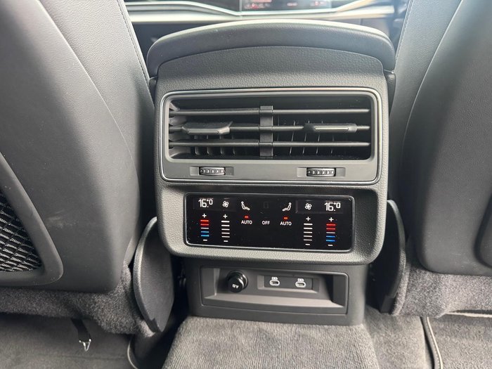 2025 Audi Q7 45 TDI 4M MY25 Four Wheel Drive Waitomo Blue