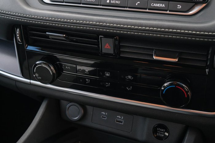 2024 Nissan X-TRAIL ST