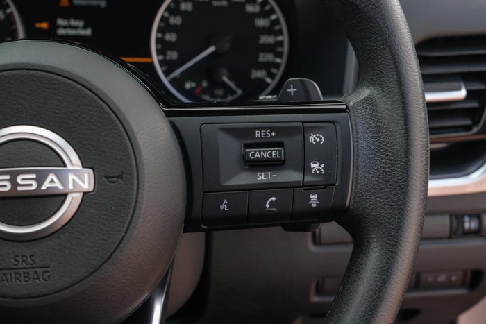 2024 Nissan X-TRAIL ST