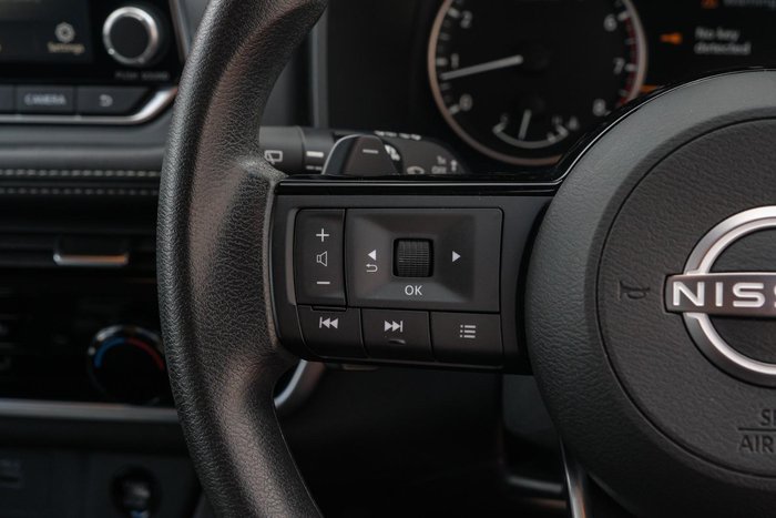 2024 Nissan X-TRAIL ST