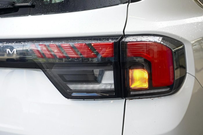 2024 Ford Everest Platinum