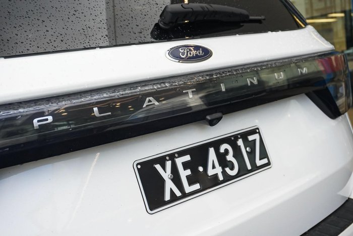 2024 Ford Everest Platinum