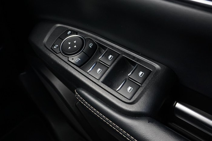 2024 Ford Everest Platinum