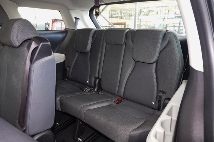 2022 Kia Carnival S