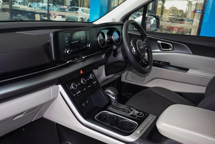 2022 Kia Carnival S