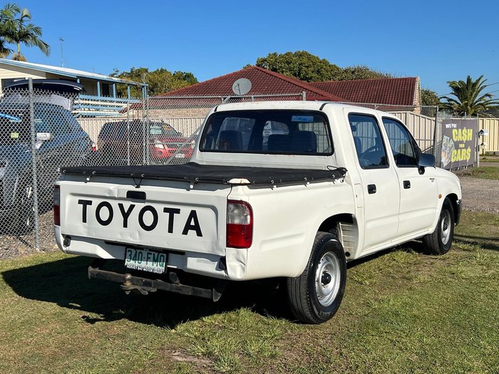 2000 Toyota Hilux RZN149R French Vanilla