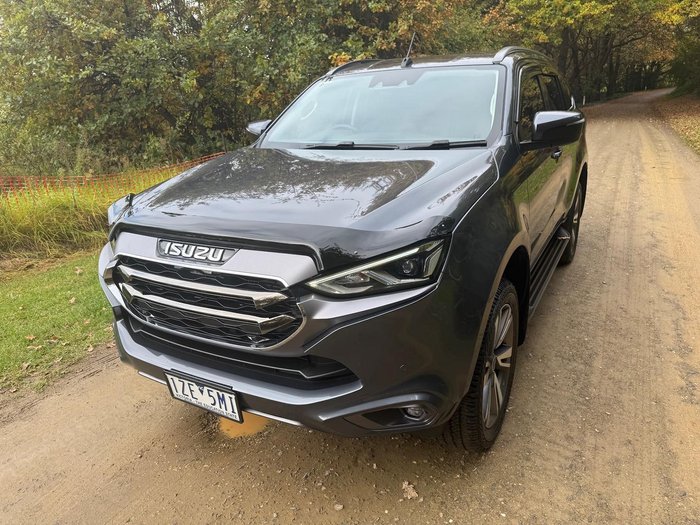 2023 Isuzu MU-X LS-T