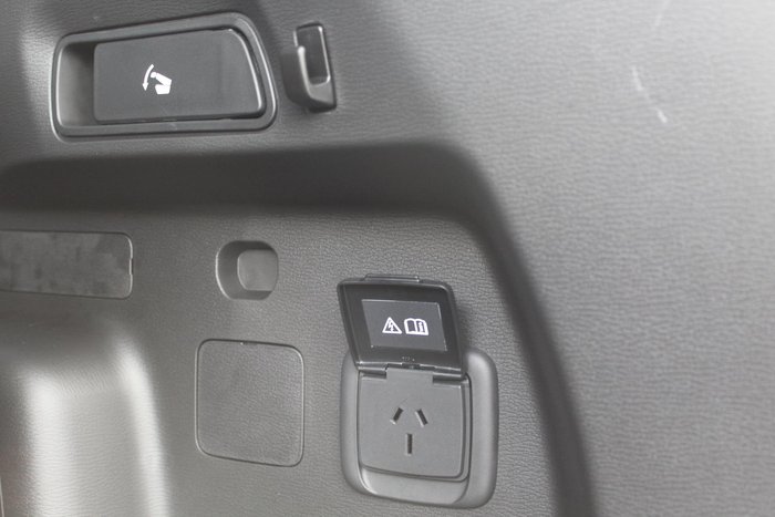 2025 Mitsubishi Outlander PHEV Exceed Tourer