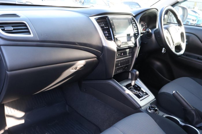 2020 Mitsubishi Triton GLX-R