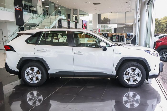 2021 Toyota RAV4 GX