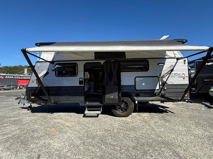 2018 Windsor Seka 552