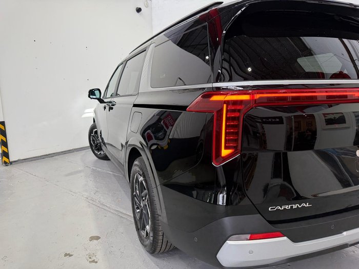 2026 Kia Carnival Sport+ HEV