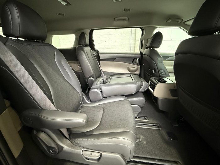 2026 Kia Carnival Sport+ HEV