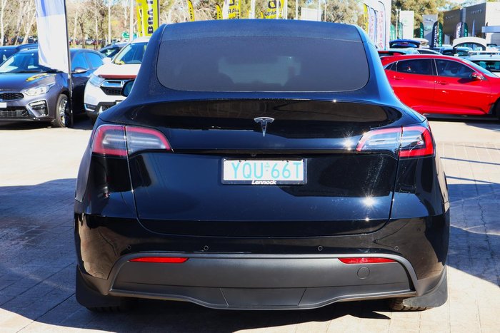 2023 Tesla Model Y Rear-Wheel Drive