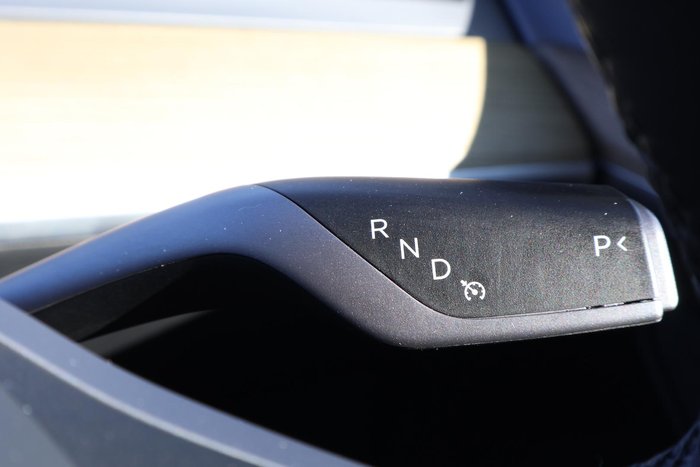 2023 Tesla Model Y Rear-Wheel Drive